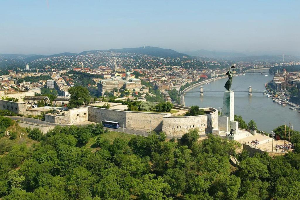 Budapest Central Port Apartment Luaran gambar